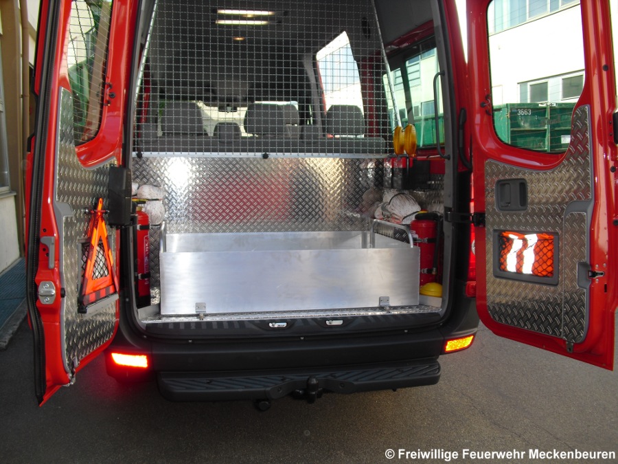 Mannschaftstransportwagen – Ansicht 4